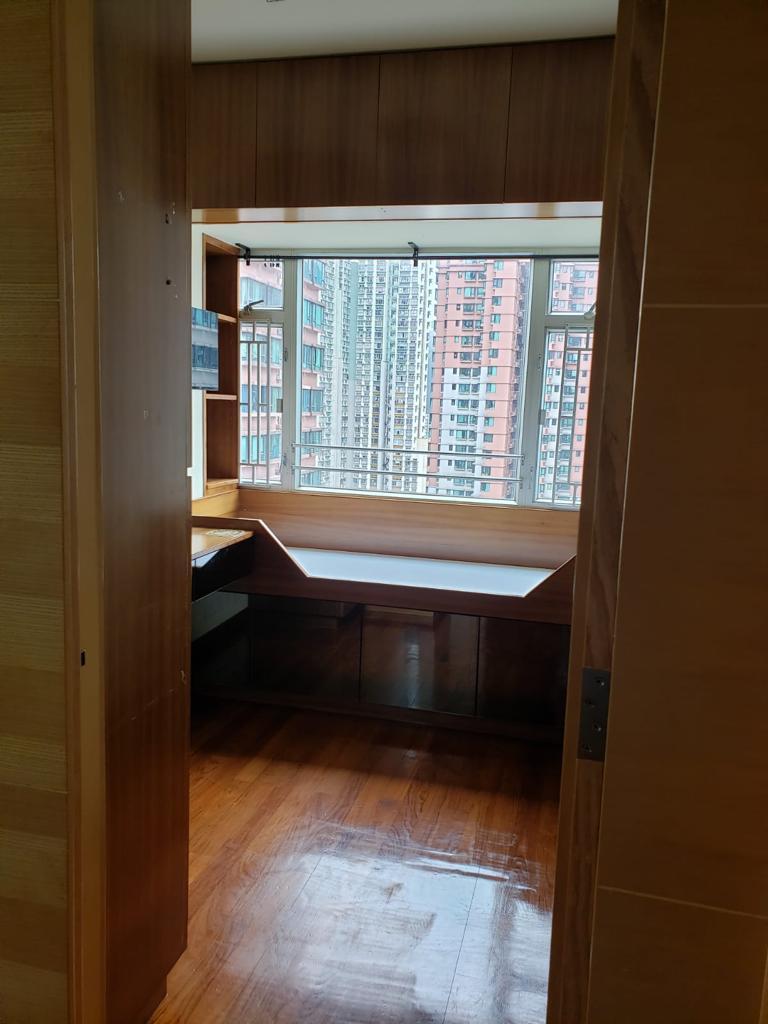 單位附有基本大型傢俬,新租客幾近可即租即住。(代理提供)