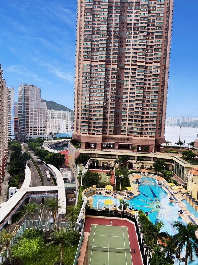 單位主要望屋苑內園池景及區內市景,十分開揚。(代理提供)