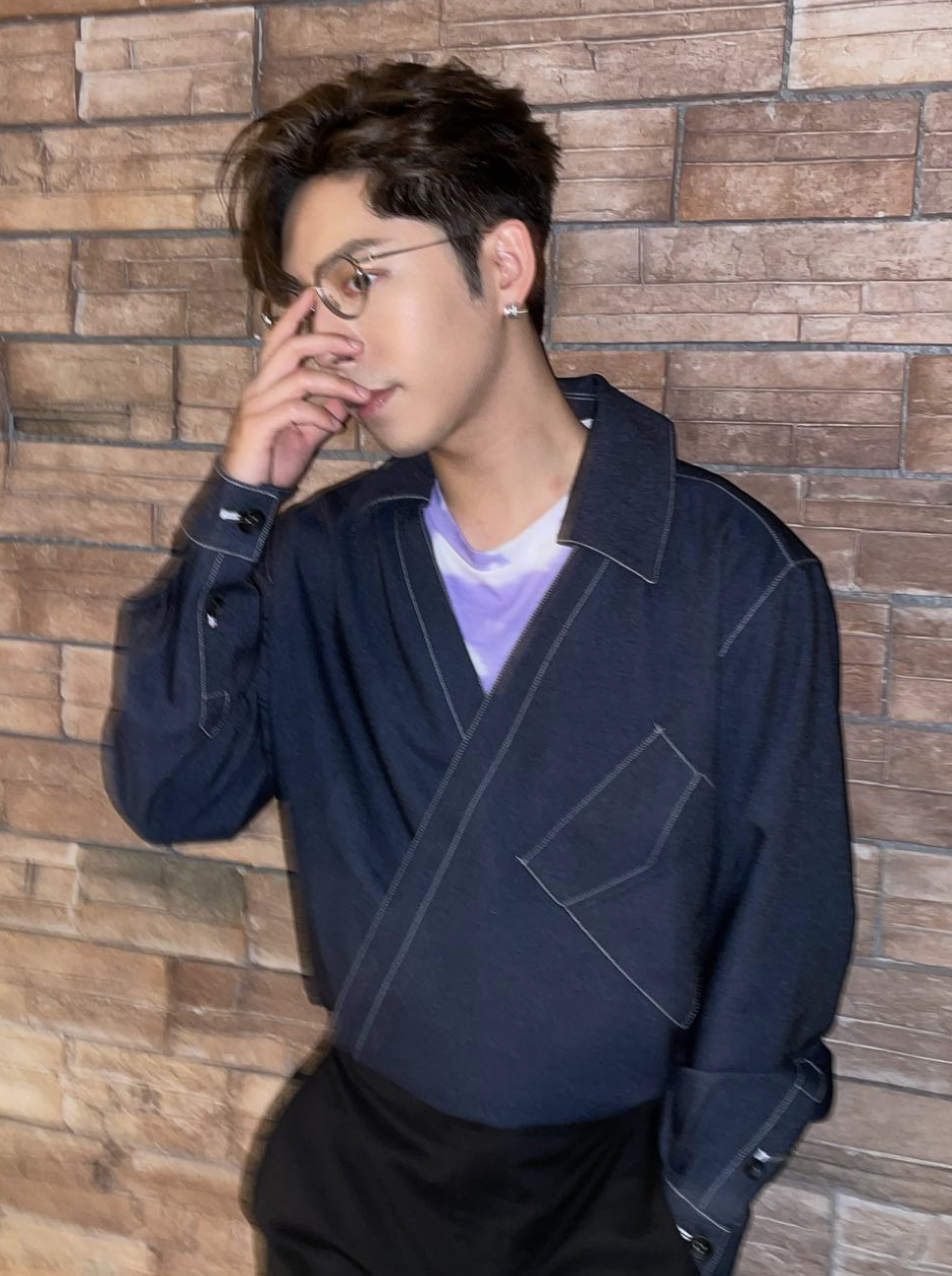 Edan事後忍不住發文「串」的士司機的行為。(網上圖片)