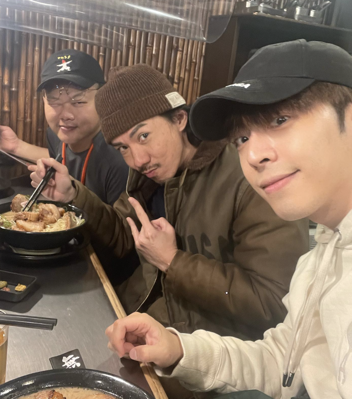 Edan事後忍不住發文「串」的士司機的行為。(網上圖片)