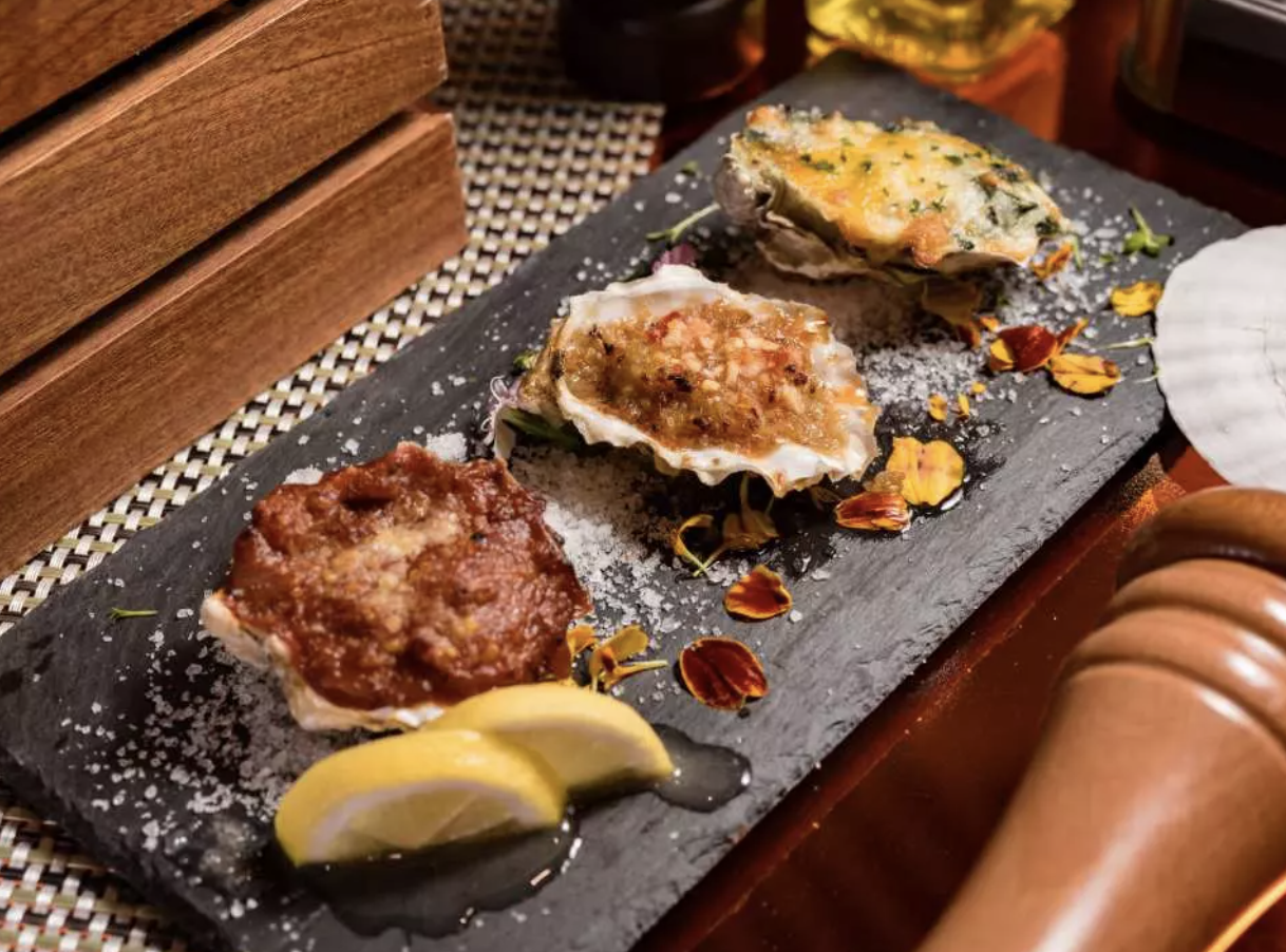 週末海鮮自助晚餐。