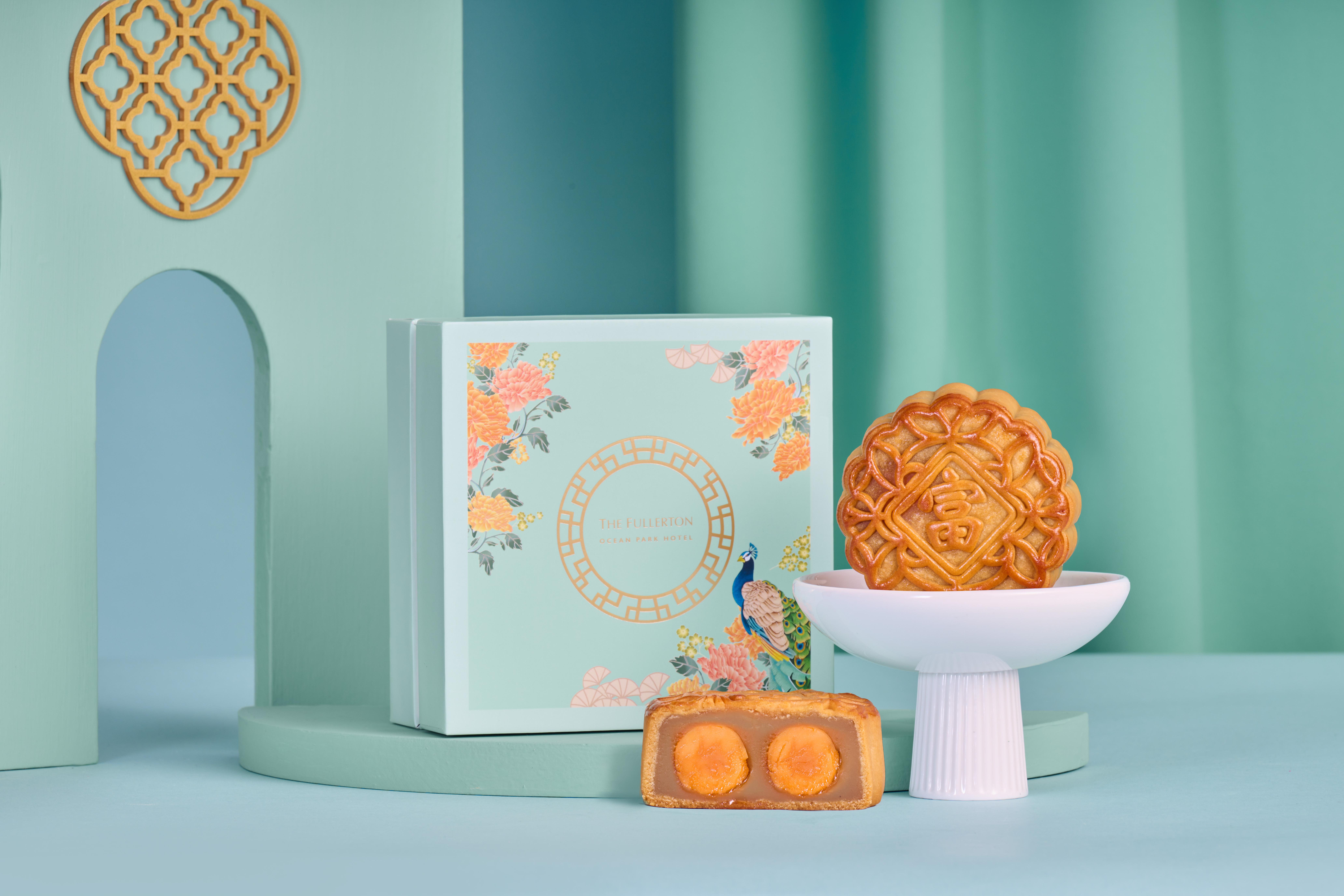 富麗敦經典月餅禮盒 (HK $468 / 盒)