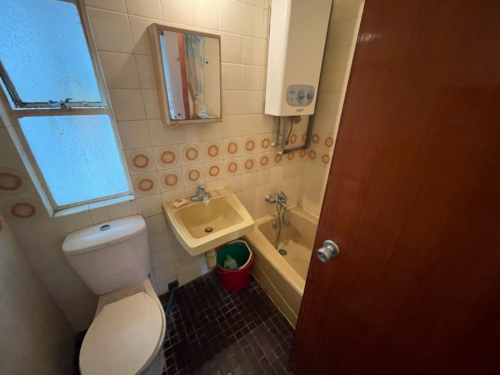 浴室亦十分闊大實用。