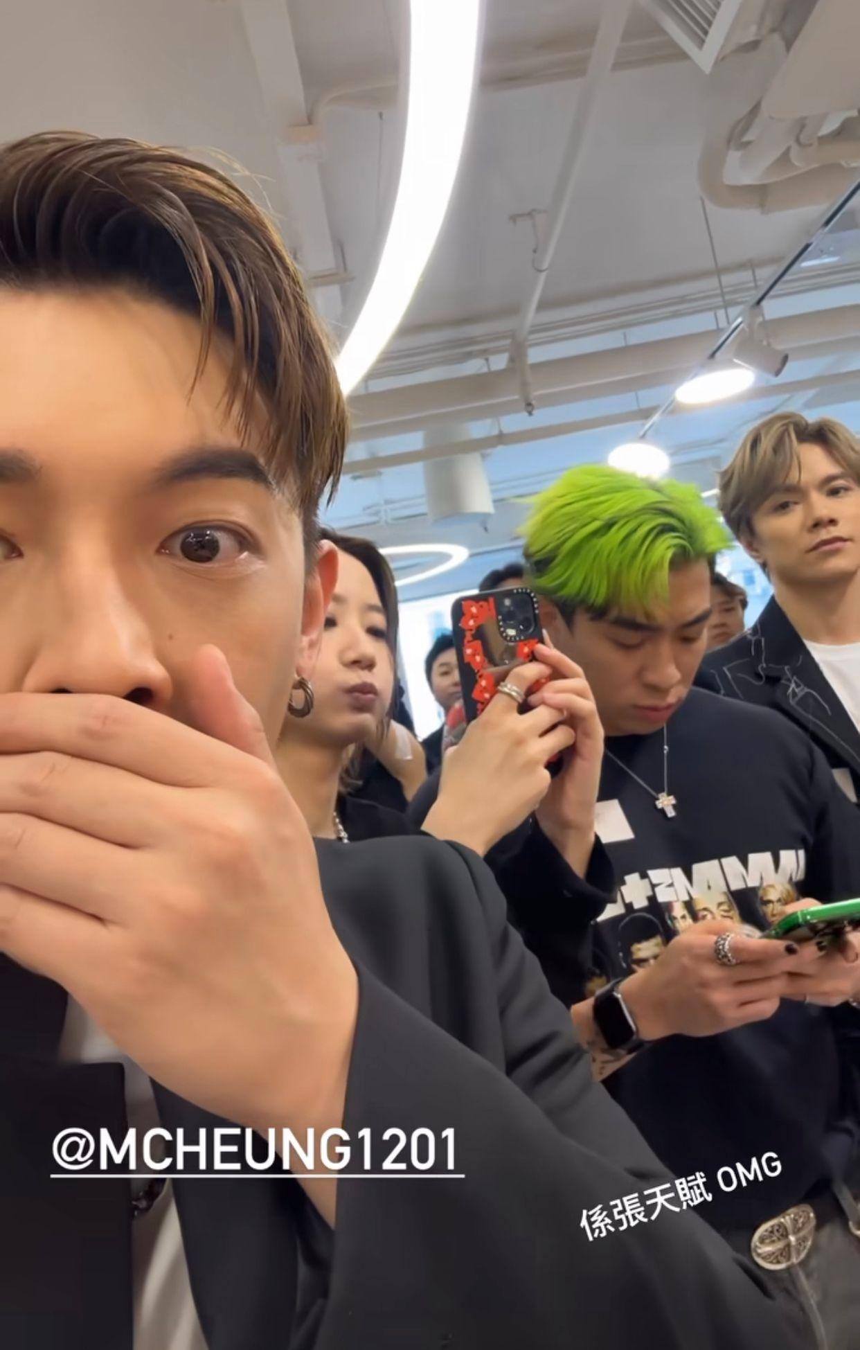 Tyson Yoshi與MC今日同場,兩人調轉身份搞笑互拍。