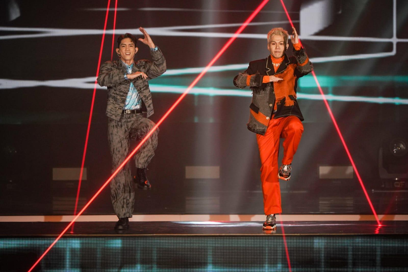 全民造星5總決賽Tsoul伙拍Lokman落力演出。 (李遁哲攝)