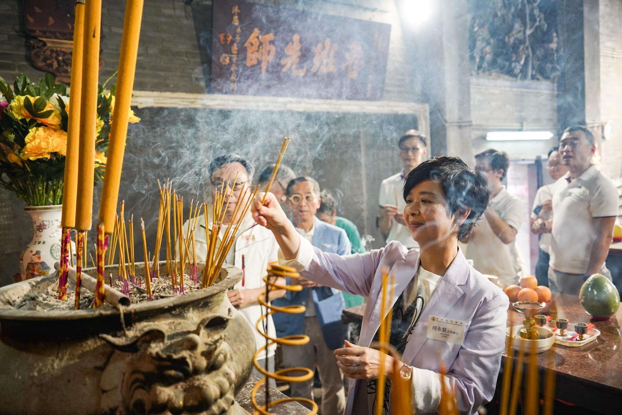 何永賢冀改善劏房戶居住環境。 (李睿哲攝)