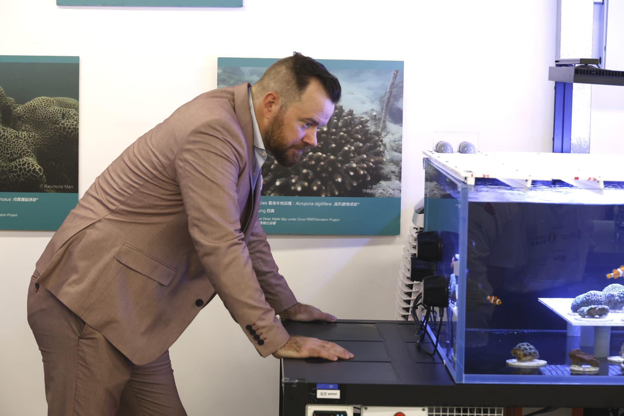 海洋公園全新「活化珊瑚保育中心」開張 推動社會參與珊瑚保育 (林俊源攝)