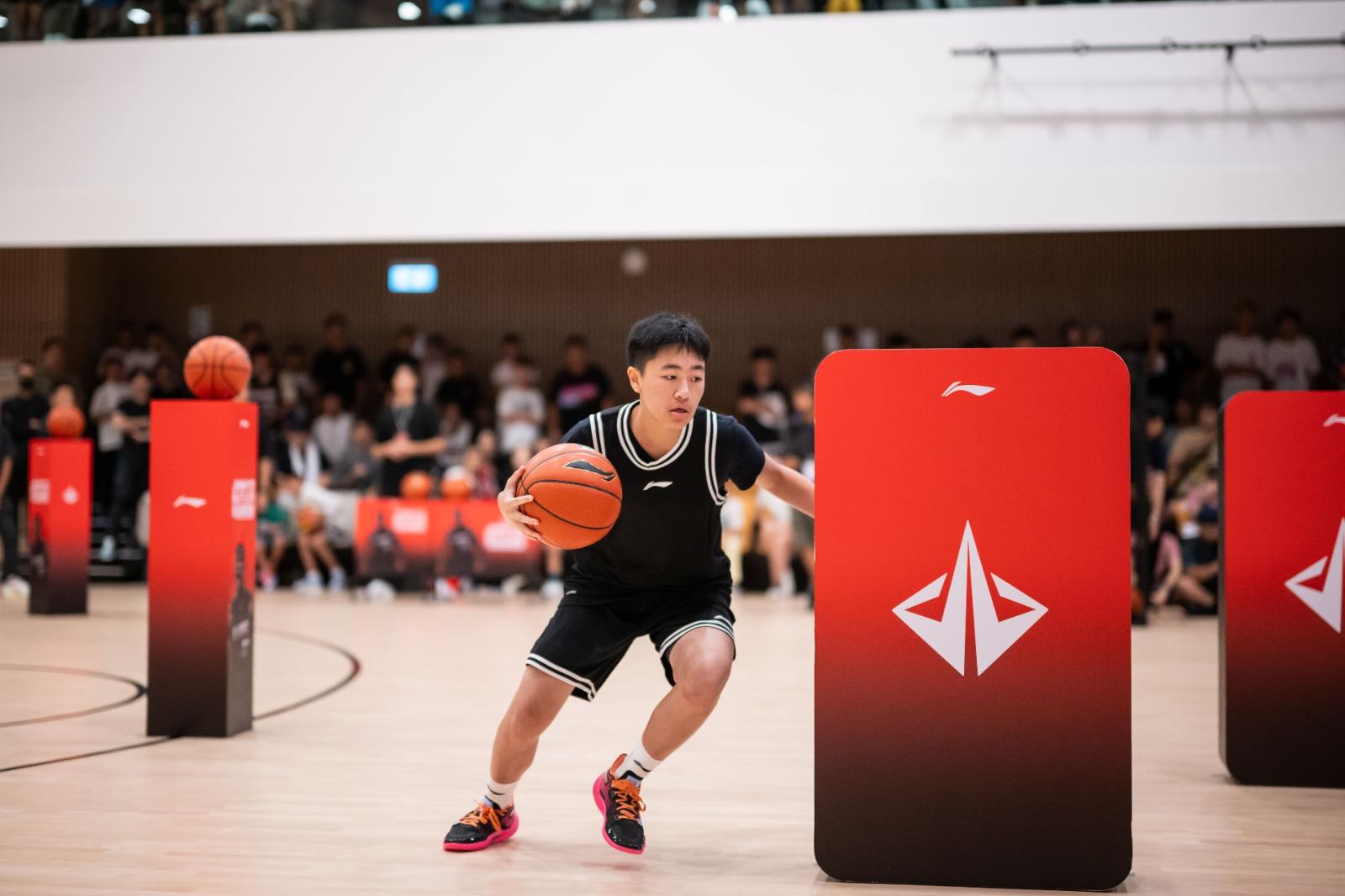 畢拿Jimmy Butler香港技術挑戰賽。(公關提供)