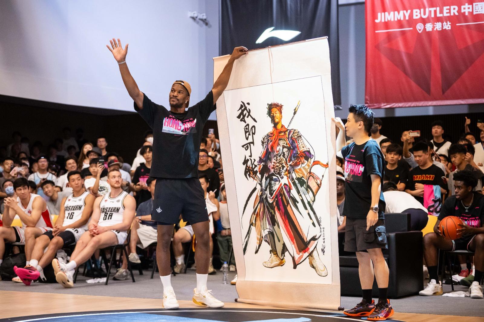 畢拿Jimmy Butler香港技術挑戰賽。(公關提供)