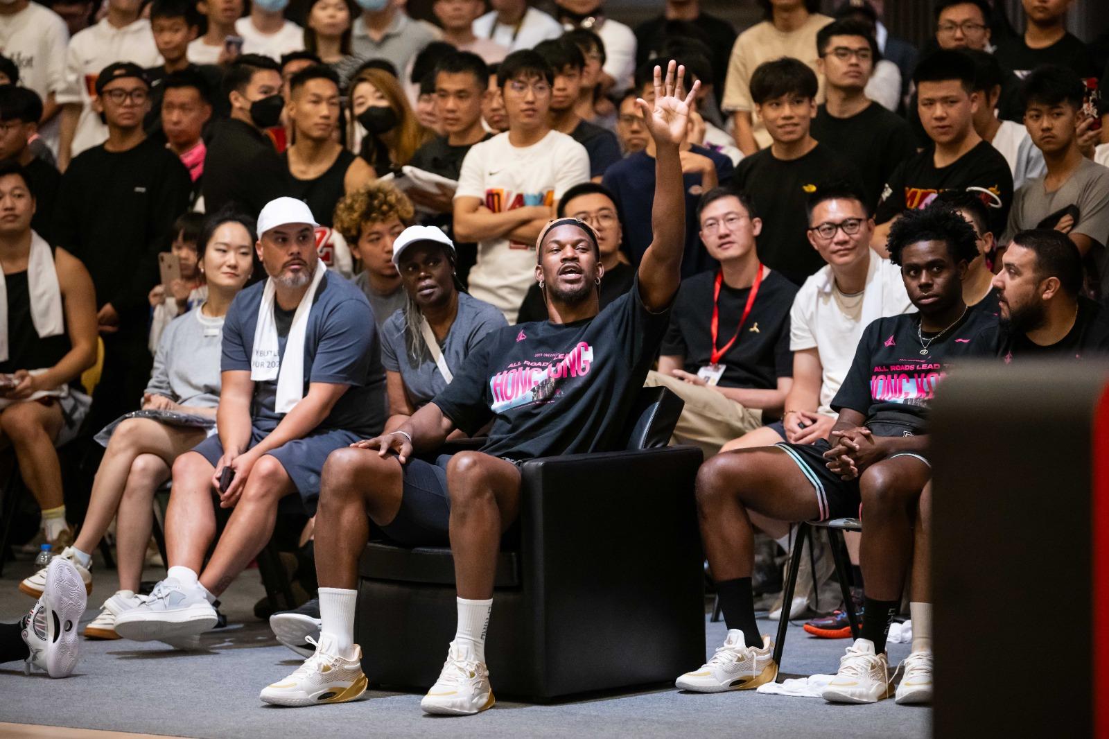 畢拿Jimmy Butler香港技術挑戰賽。(公關提供)