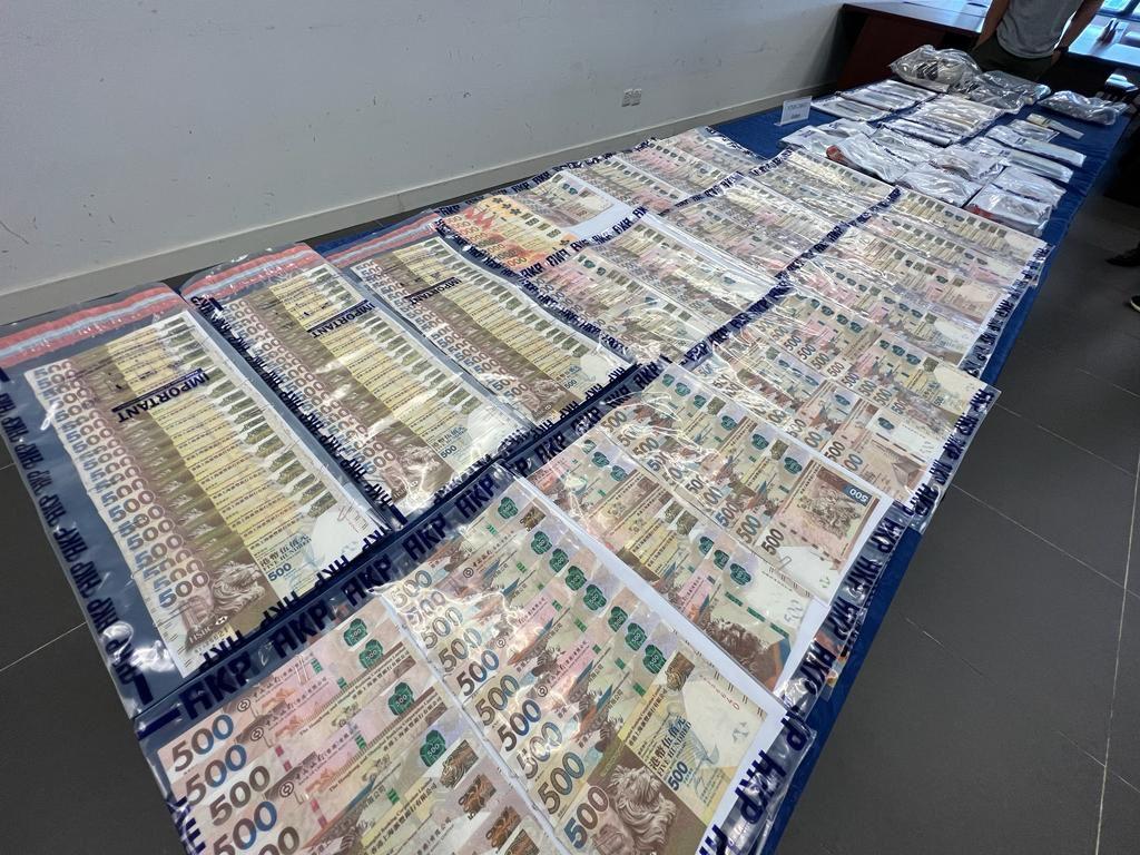 屯門錶行5月遭搶走市值700萬元名錶 警拘9人涉搶劫及處理贓物