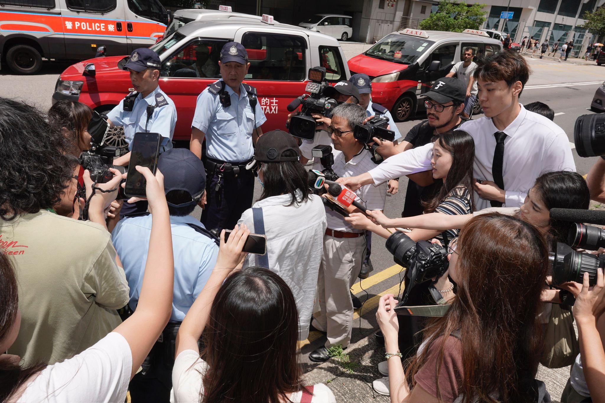 12歲男童遭遺棄案母親提堂 (陳國峰攝)
