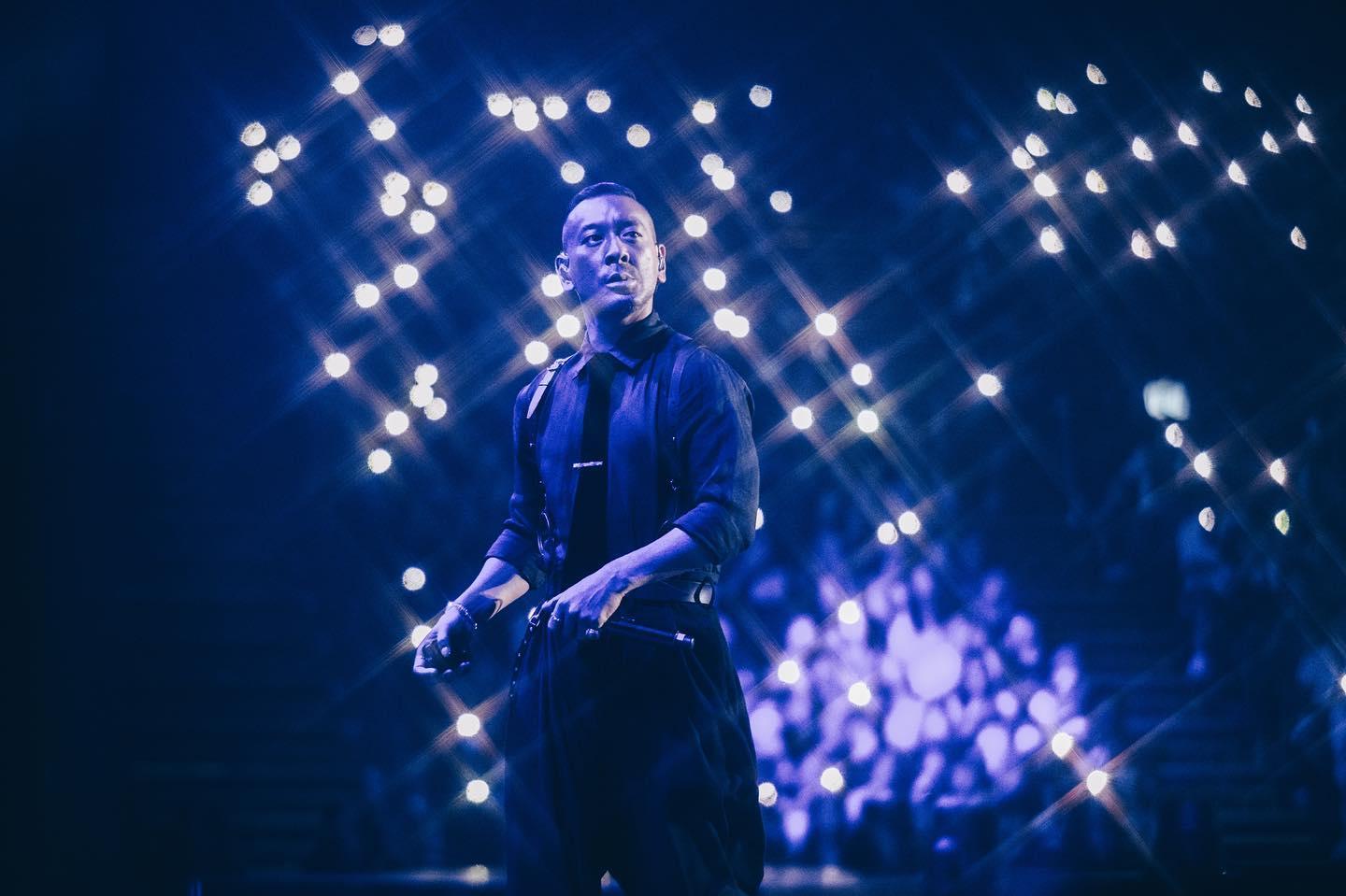 周國賢與麥浚龍首次合作開騷,舉行《852FES Awaken Music Endy Chow • Juno Mak》演唱會。