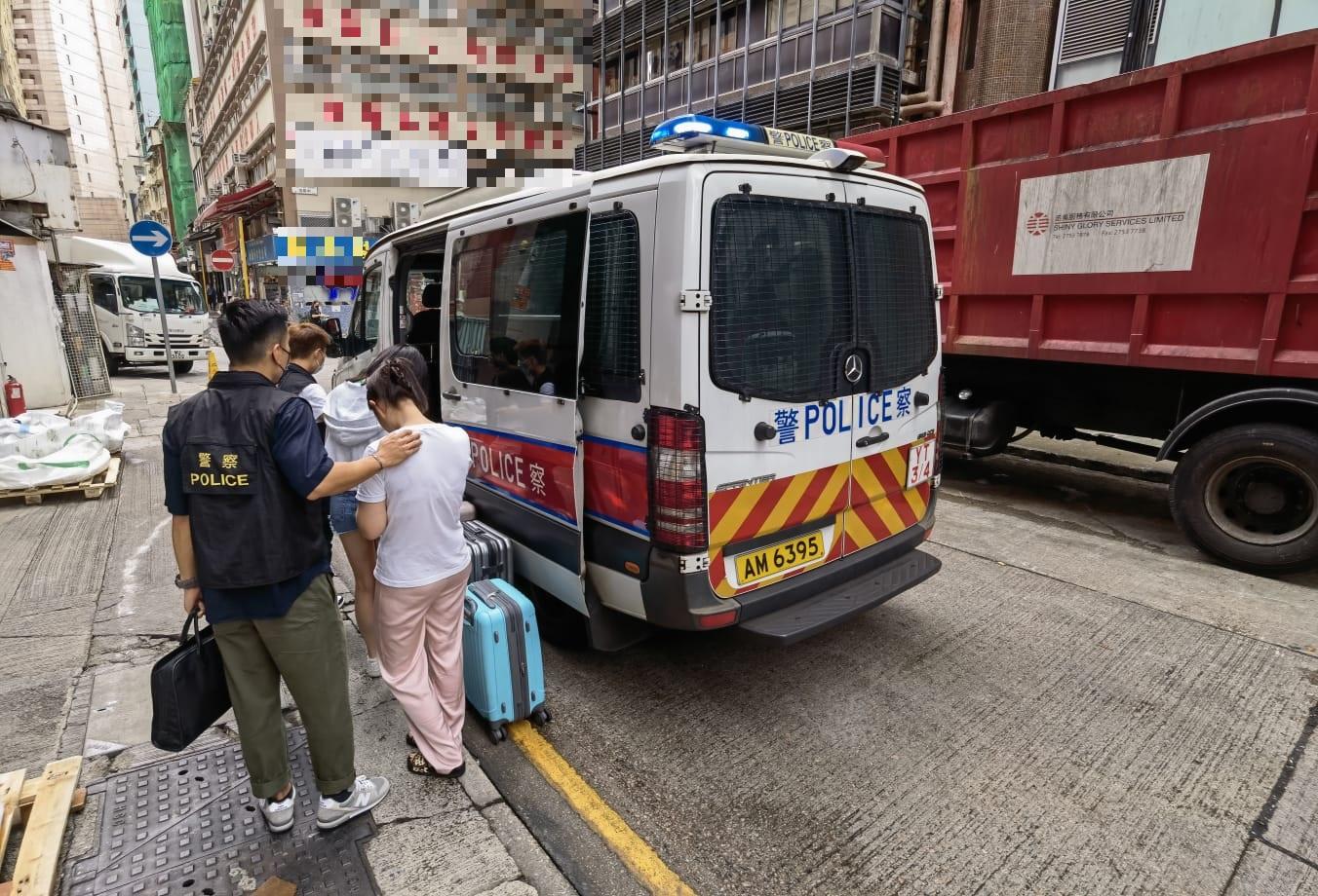 警方搗破酒店賣淫集團拘16人 以蒙古籍女子作招徠TG宣傳