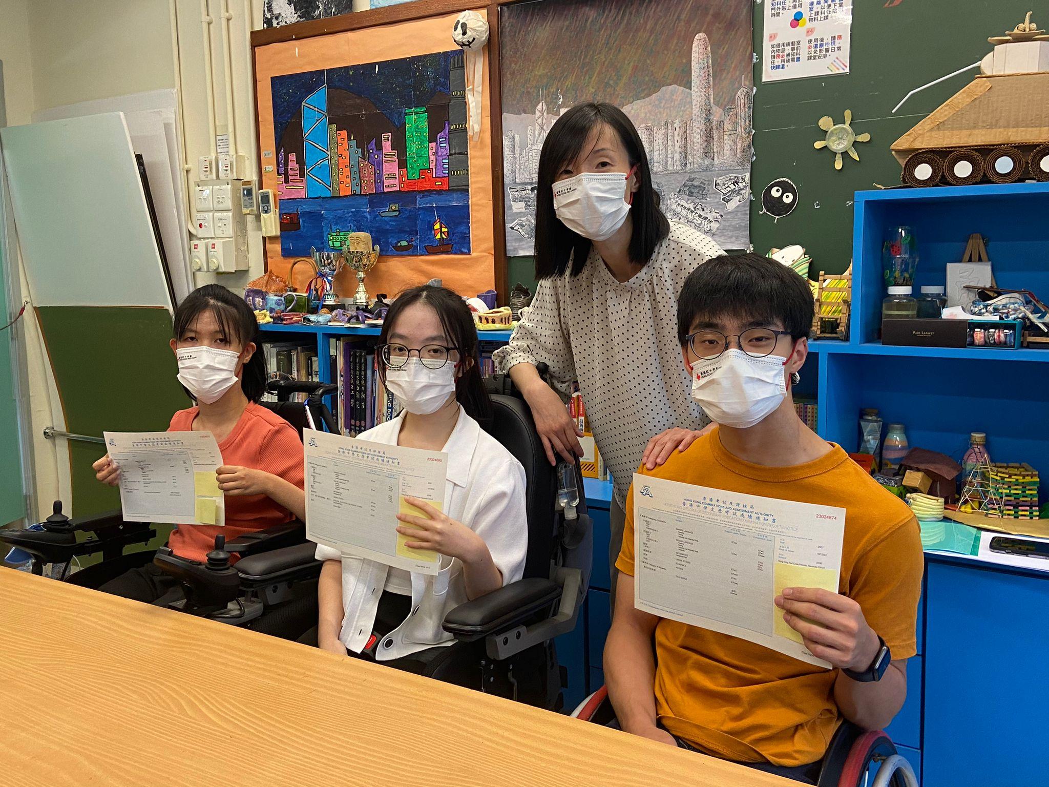 香港紅十字會雅麗珊郡主學校有3位有特殊教育需要的考生,獲大學取錄。(陳奕釗攝)