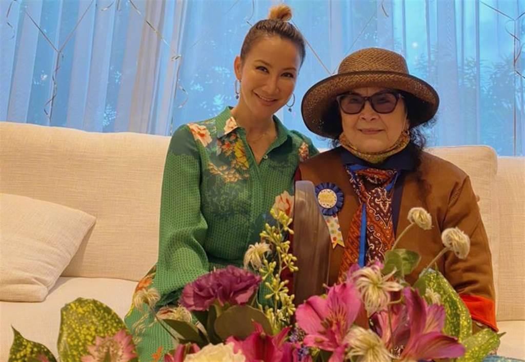 李玟名下2.2億港元物業,據知生前簽下「長命契」會全留給86歲母親。