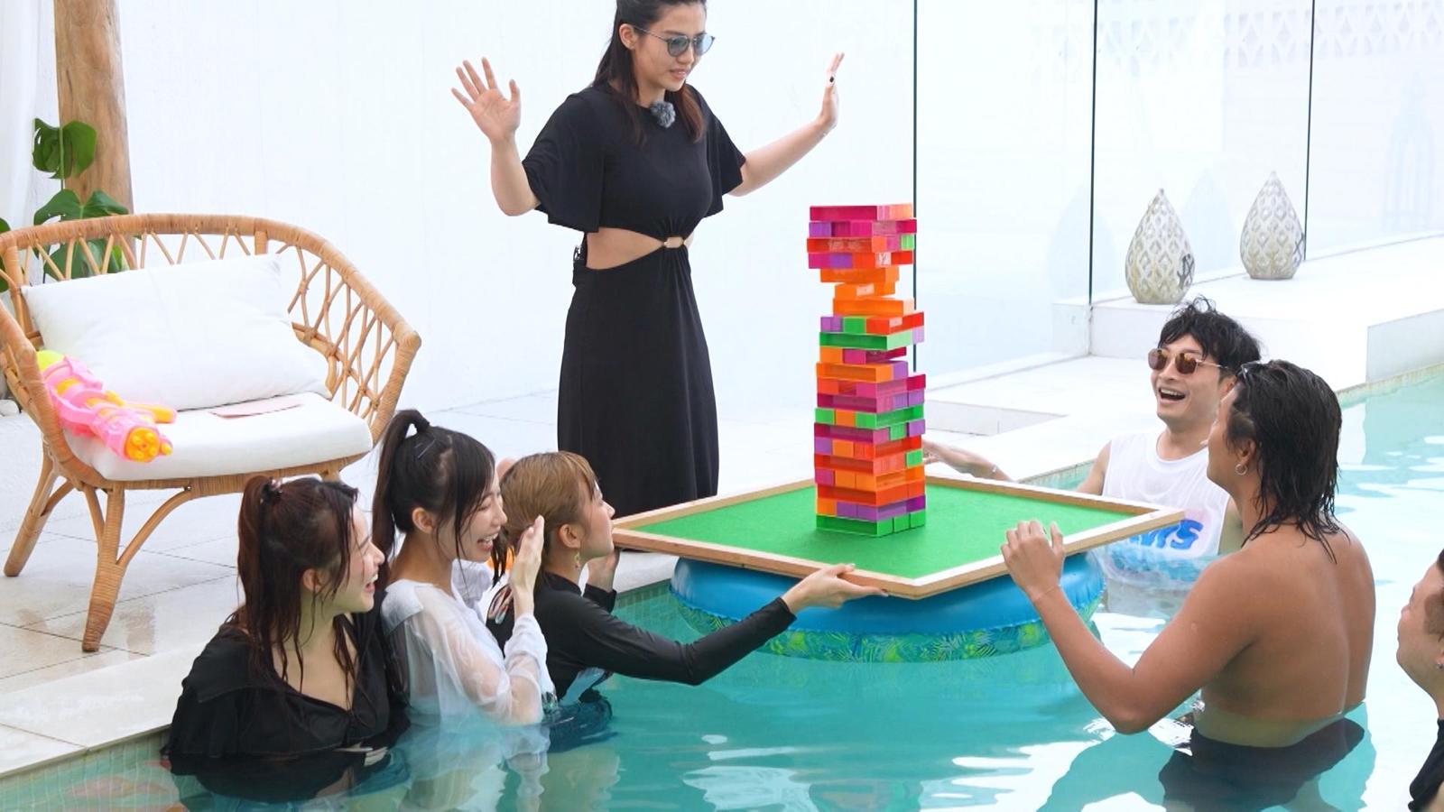 ERROR碌盡人情卡邀請女神級嘉賓。