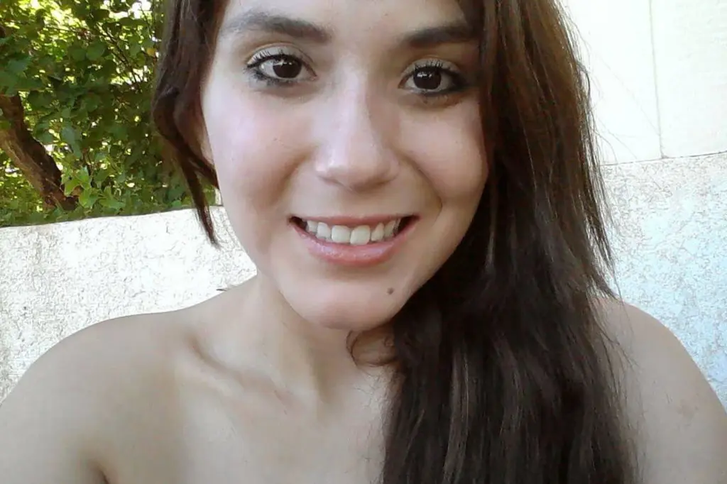 慘被鏟草機輾碎的查維茲。(互聯網)