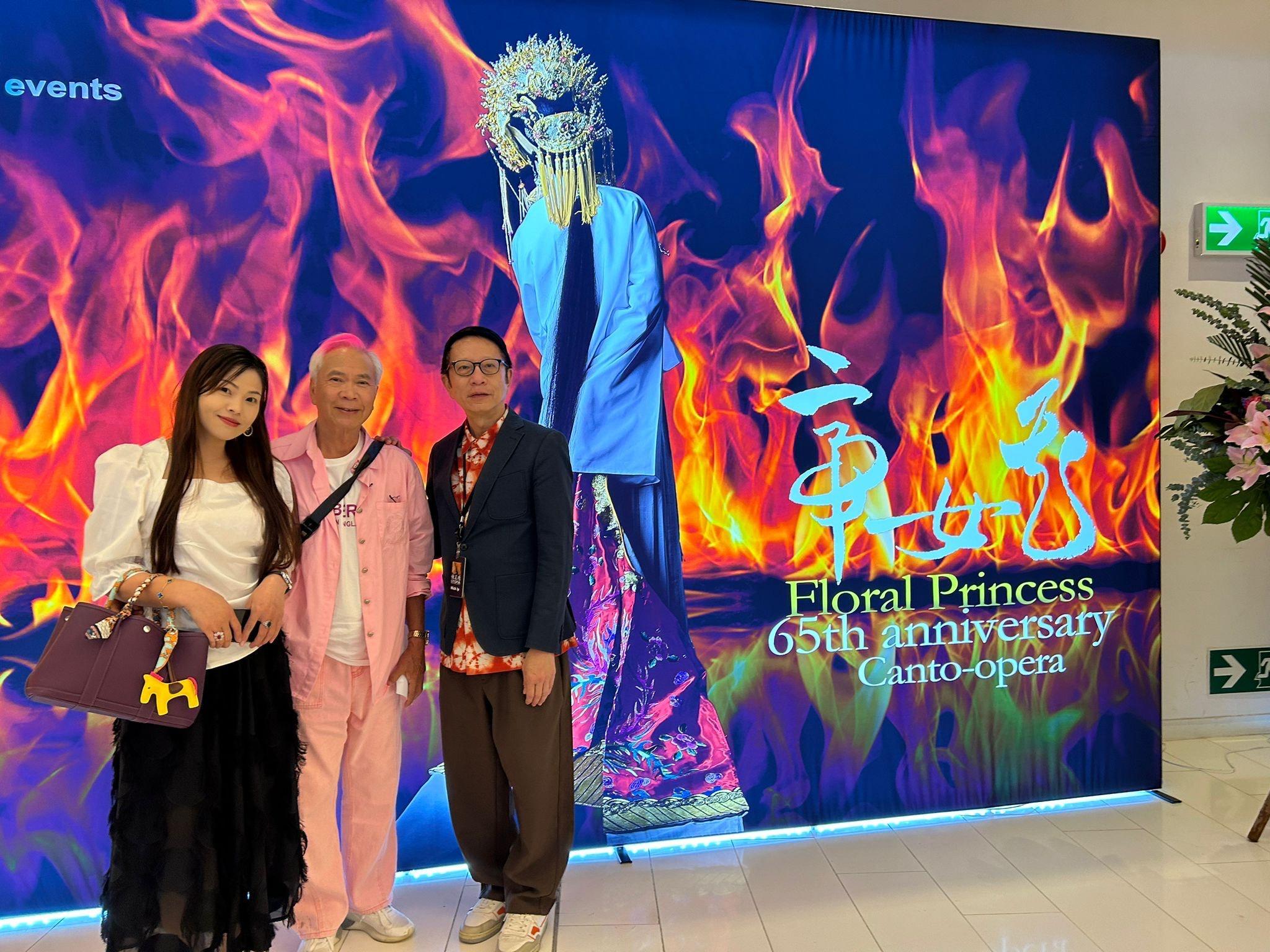 72歲的李龍基跟36歲未婚妻Chris譜出爺孫戀