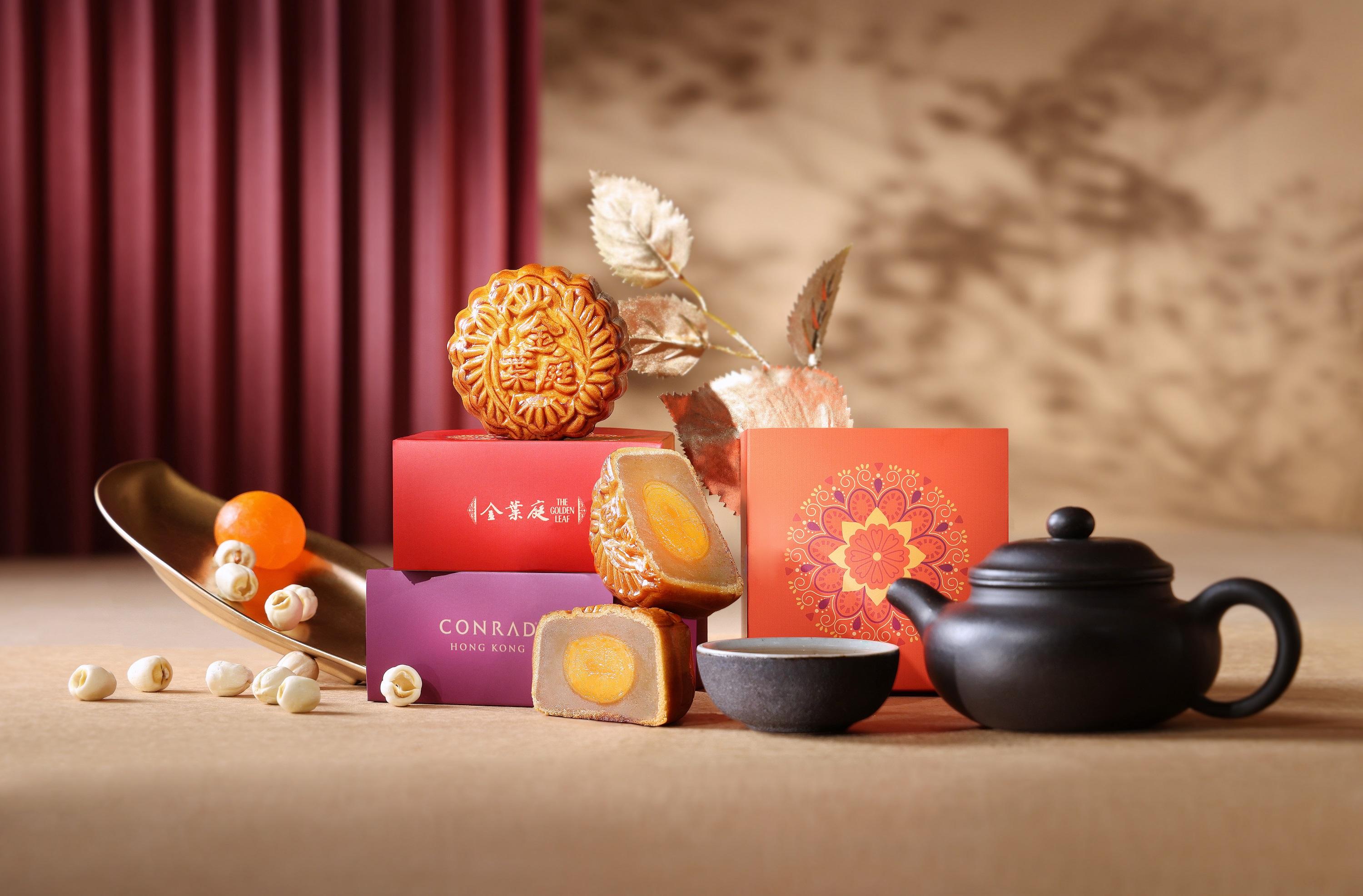 傳統白蓮蓉蛋黃月餅