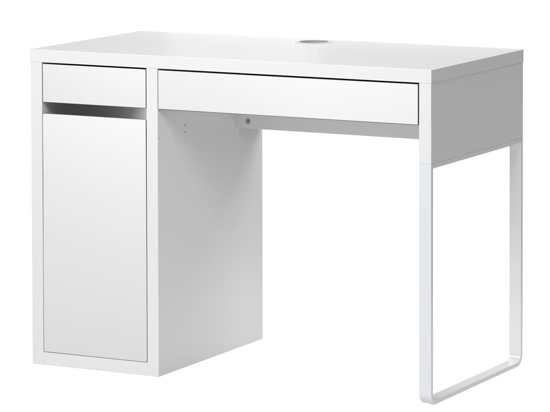 踏入中學階段,更換一張簡約實用的書桌,配合實用收納組合,能夠為學生提供更便利的學習環境。MICKE書檯(原價$ 899.9 特價$ 799.9)搭配MICKE活動抽屜組合,兩者高度相同,能夠有效延伸檯面,擺放筆記、書本及電子設備,增加學習空間。MICKE活動抽屜組合擁有多個抽屜,有助收納,設防拉脫裝置,可防止抽屜全開後跌落,更可按不同需要調整層板,有效善用貯物空間。只需花費$1400,便能購置兩款家品,以優惠價錢打造最佳學習角落。