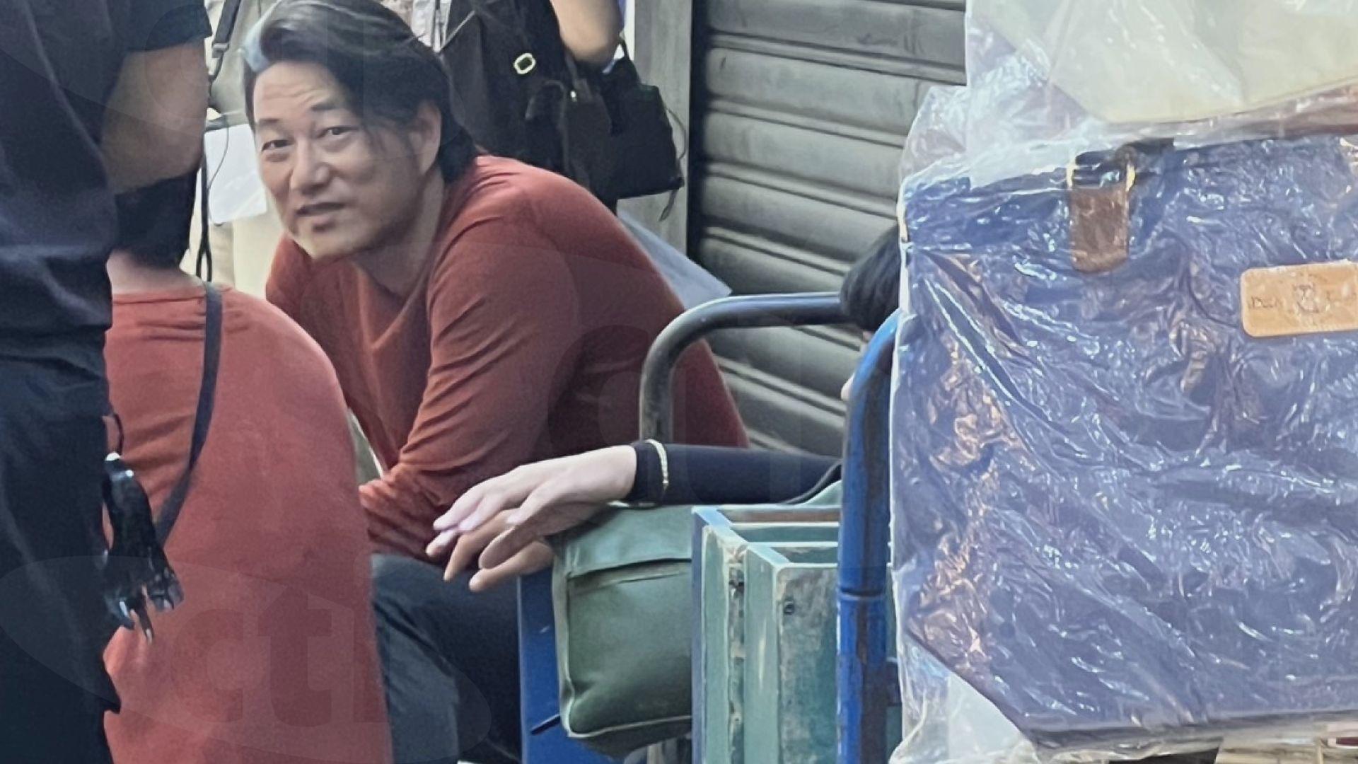 姜成鎬在等待上場。(圖/陳奕廷攝)