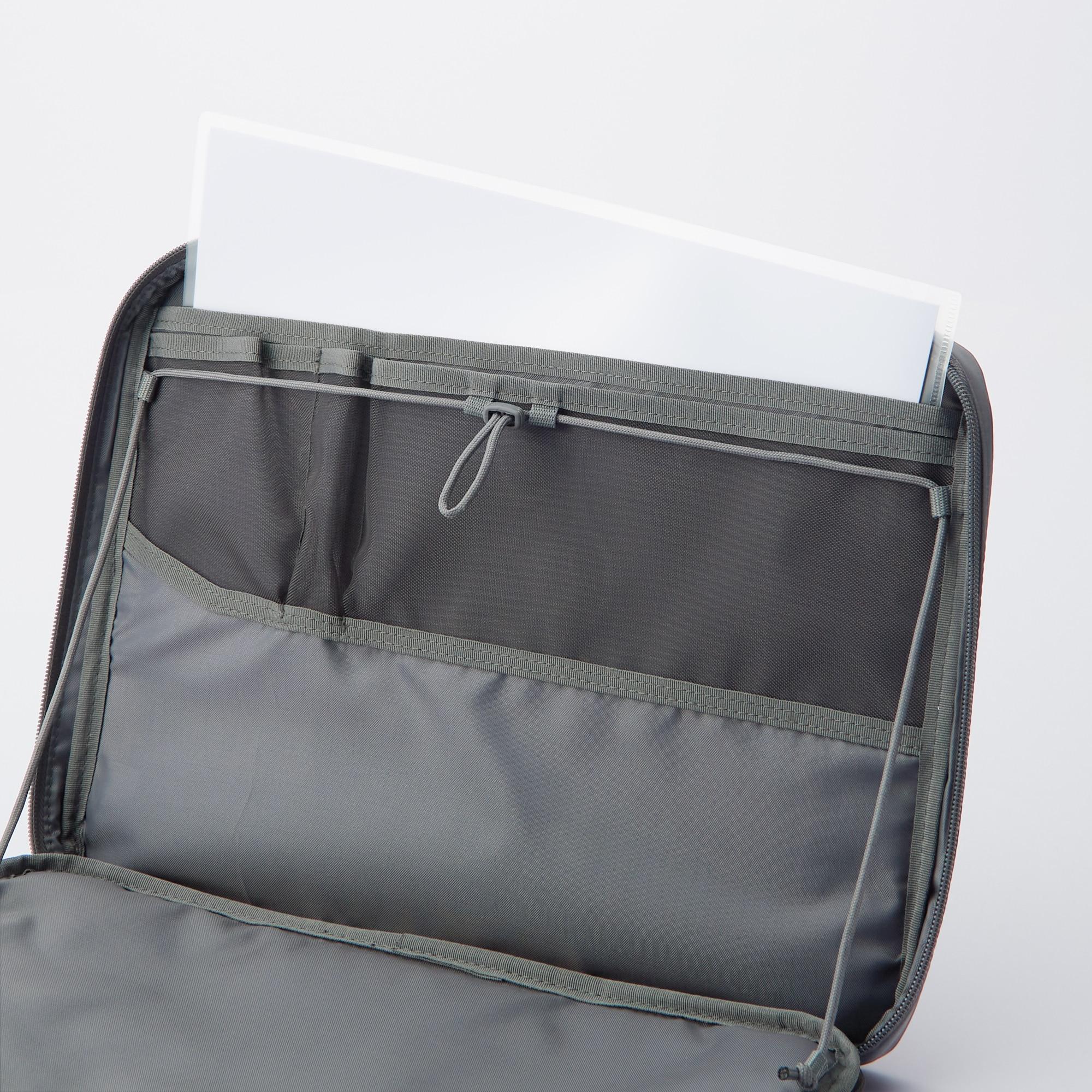 手提電腦袋│適用於放置手提電腦,輕巧、方便攜帶,適合外出工作時使用。HK$198