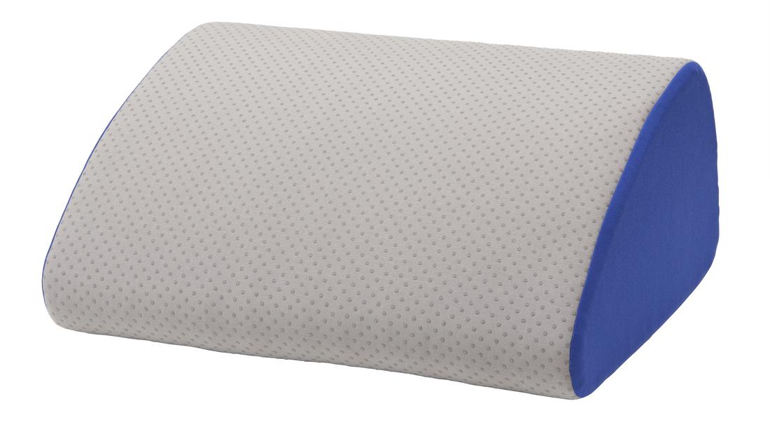 符合人體工學的工作環境有助改善健康、提升創造力、專注和學習能力。而ÖVNING多功能腳踏用途廣泛,正正能改善兒童學習環境——完美承托腰部,令小朋友在書檯前有正確的坐姿;腳踏亦可提升小朋友雙腳,確保他們在學習時保持舒適的姿勢;多功能腳踏同時可成為靠枕,讓小朋友休閒地躺臥休息,發展個人興趣。$179.9