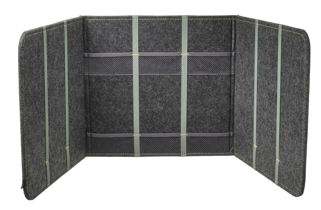 中學課程講求自律學習,同時青少年與同學互動交流增加。ÖVNING 桌上屏風連間隔有效為你建立專注學習的個人空間,適用於在房間和朋友進行小組學習,同時可以到客飯廳溫習,一邊與家人連繫,一邊自修。桌上屏風摺疊收起,方便攜帶,外出到咖啡廳等公共空間工作亦能專心。產品附有小間隔和彈性綁帶,讓學生可以整齊收納書檯的文具。$99.99