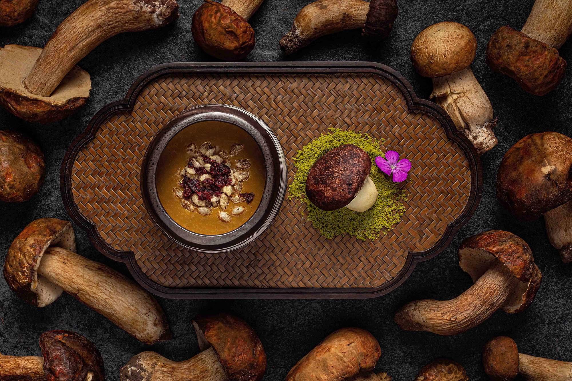 菁雲露、玫瑰腿蓉蘑菇酥