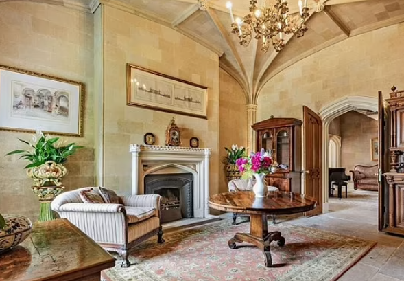 3. 諾福克郡Wymondham 鄉郊8房大宅,叫價525萬鎊(約5,225萬港元)。