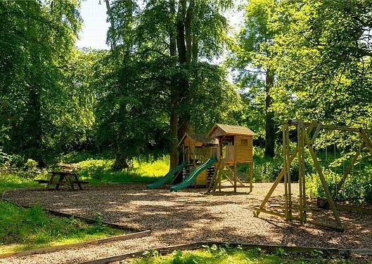 5. 蘇格蘭愛丁堡5房大宅,叫價600萬鎊(約5,792萬港元)。