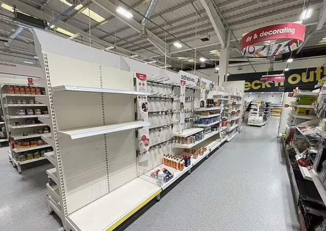 Wilko日前被發現貨架甚空。(互聯網)