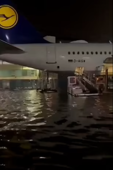 德國現「怪獸級」暴雨風,法蘭克福機場及地鐵均水浸。(互聯網)