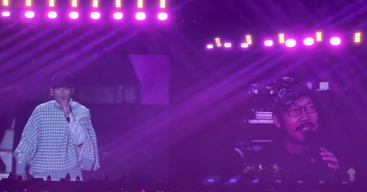 方文山與周杰倫在演唱會同場不常見。(微博圖片)