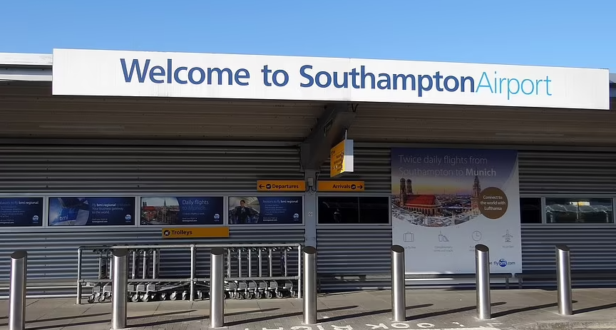 3 南安普敦機場 (Southampton) 77%