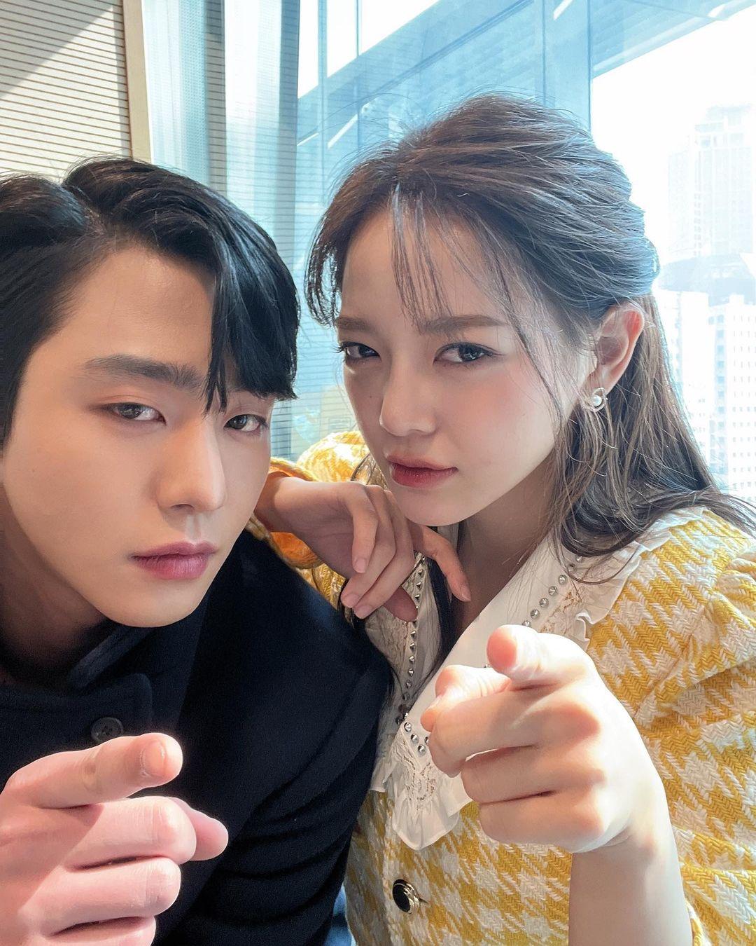 金世正與安孝燮隔天攻九展,非常有緣。