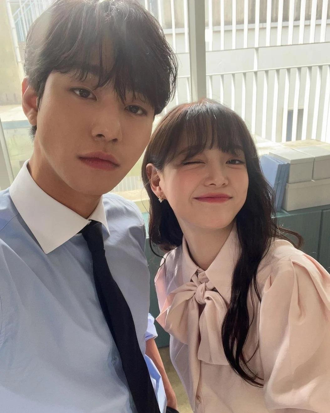 金世正與安孝燮隔天攻九展,非常有緣。