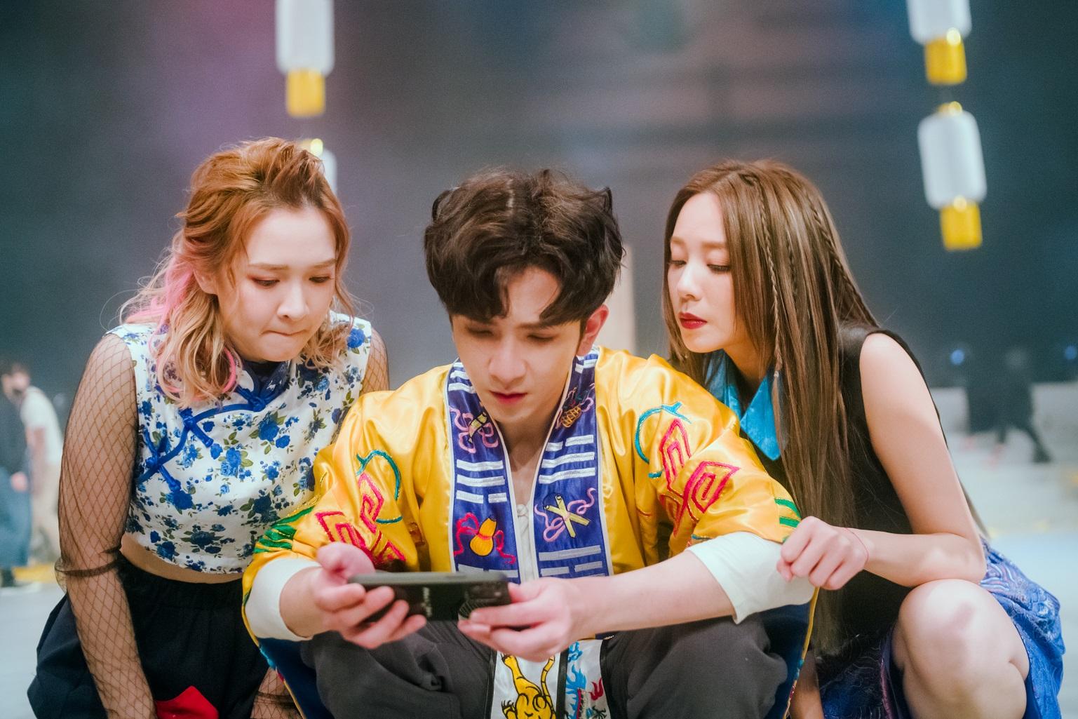 Anson Lo和陳紫萱曾在《假冒女團》中合作。