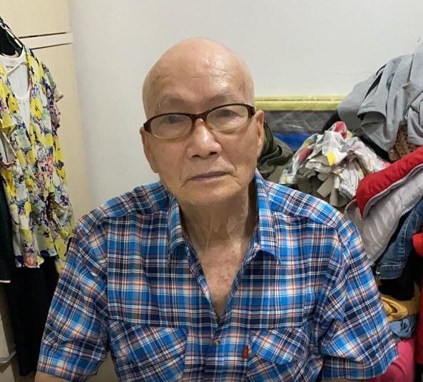 七旬翁失蹤4日於將軍澳山頭尋獲,連日被困斷糧水虛弱送院。(政府新聞處)