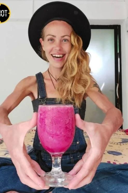 但眼尖的網民較早前已注意到,Zhanna D’Art的身形近幾年來似乎愈來愈受弱。(網上圖片)