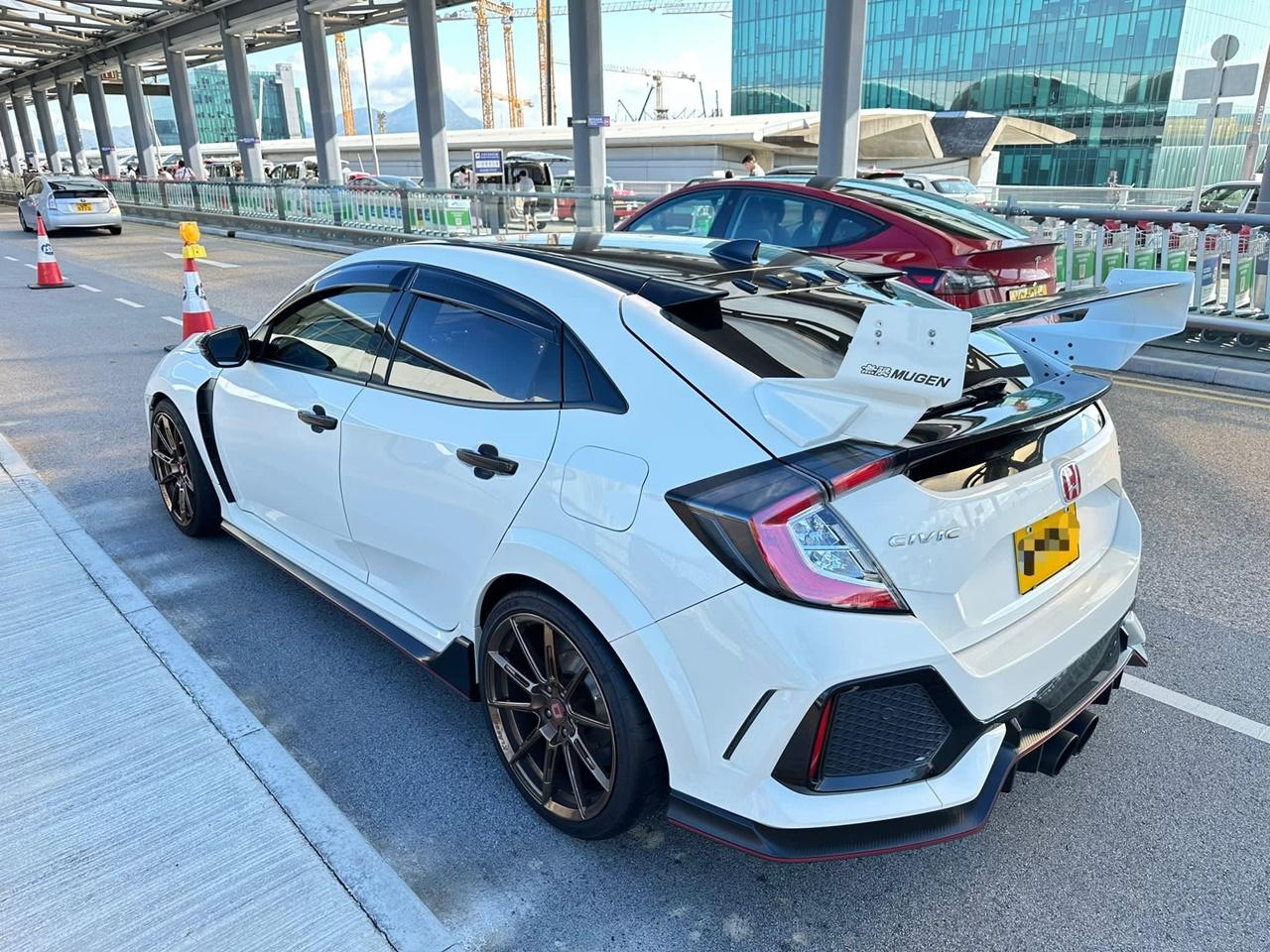 警方:車輛殘缺是違法行為。(警方圖片)