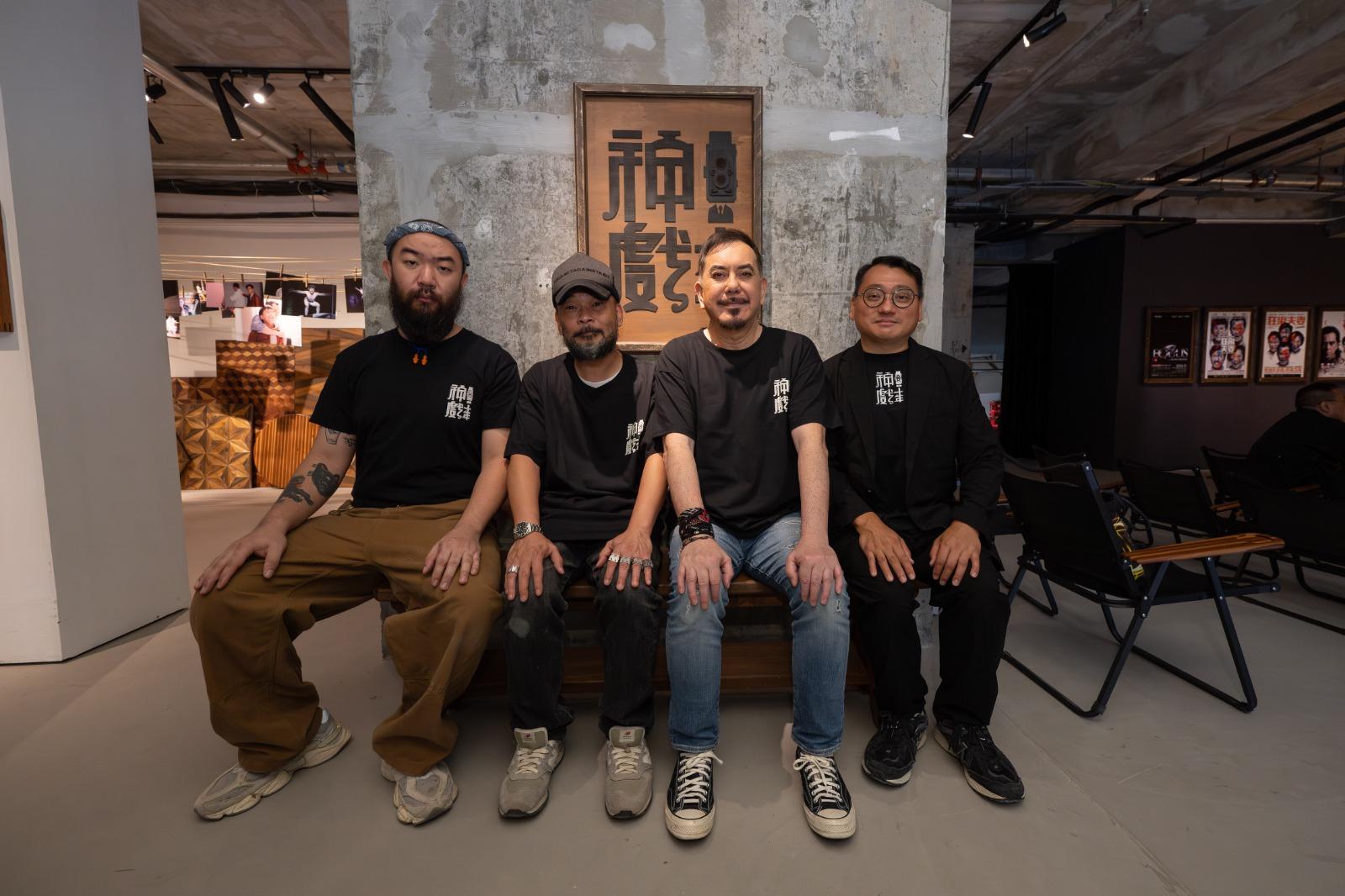 黃秋生、葛民輝等出席「十年神戲・攝影展 Benny’s Eye & Dom’s Wood」揭幕禮。