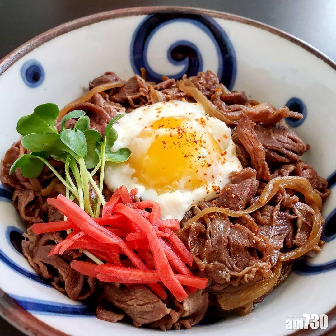 簡易食譜|大家可以自行在日式牛肉飯加入溫泉蛋,增加口感。(instagram@ yuki_shokudo)