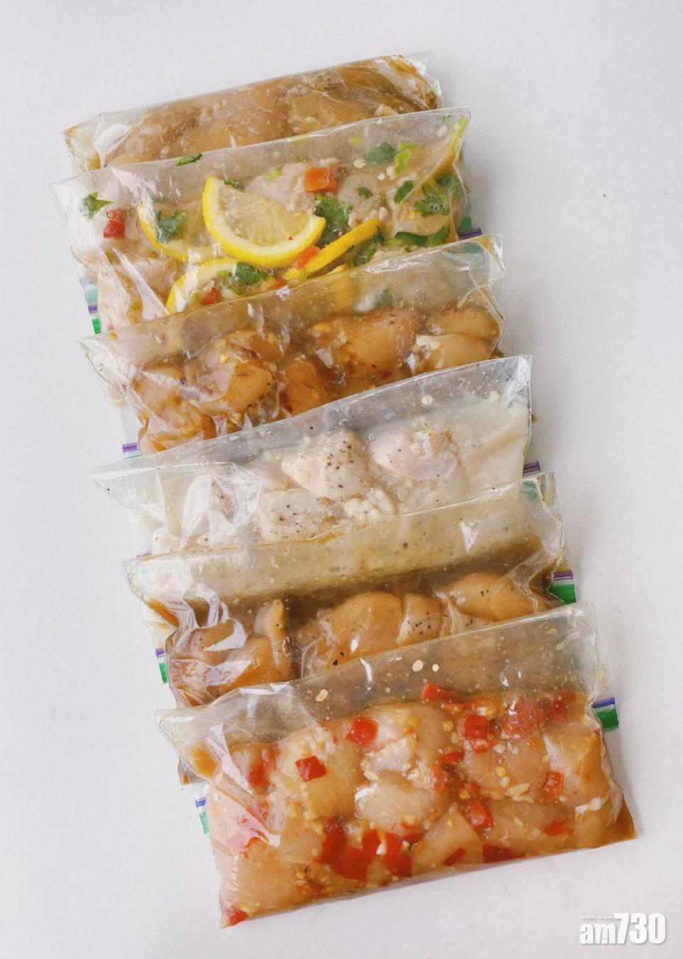 雞胸肉食譜|醃製時可以用密實袋分裝。