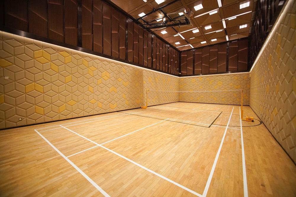 何文田傲玟會所 室內泥地網球場極罕見 每呎管理費要幾多?|多圖