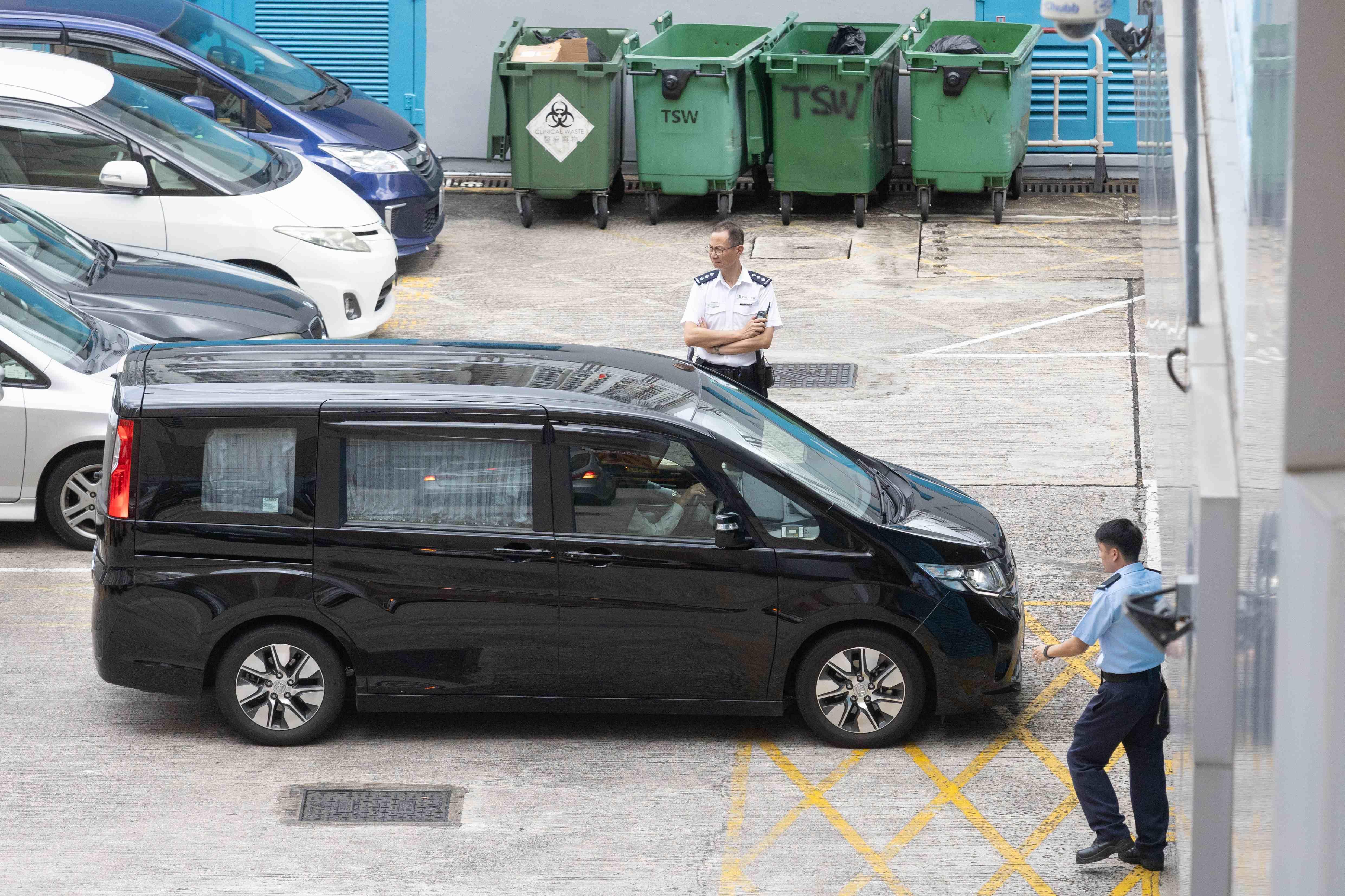 天水圍 12港人案鄧棨然周二內地刑滿出獄後移交港警方
