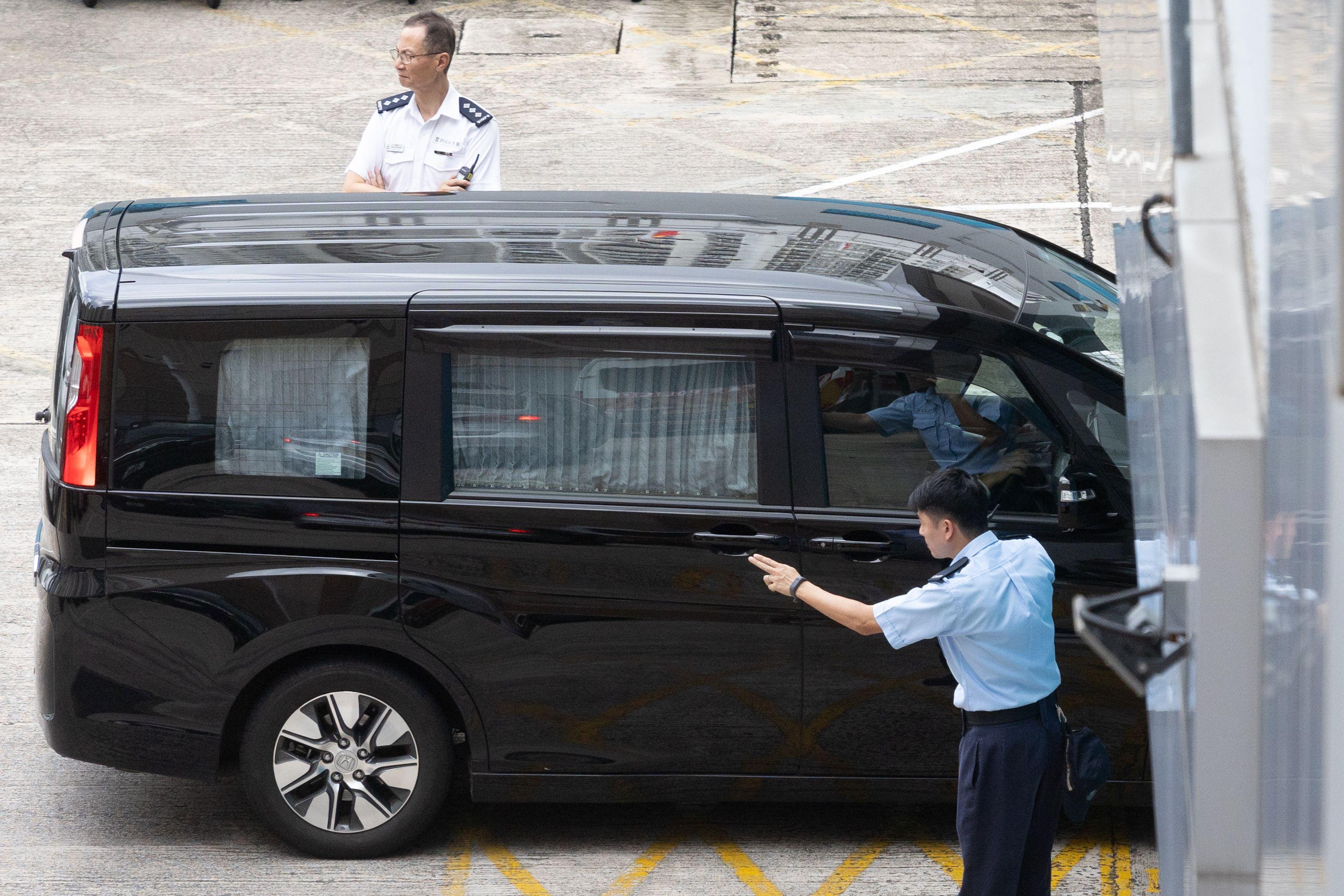 天水圍 12港人案鄧棨然周二內地刑滿出獄後移交港警方