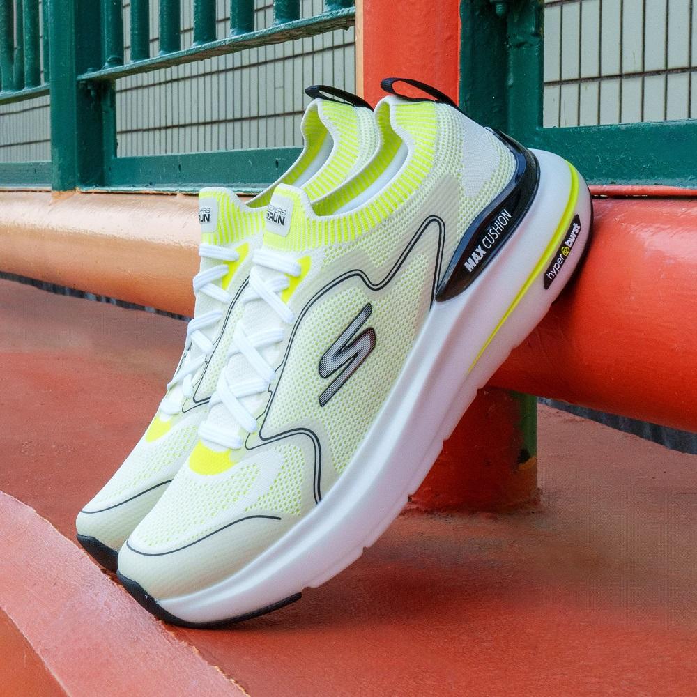 運動跑鞋│男裝 (220652/WTBK) 零售價:$1,099