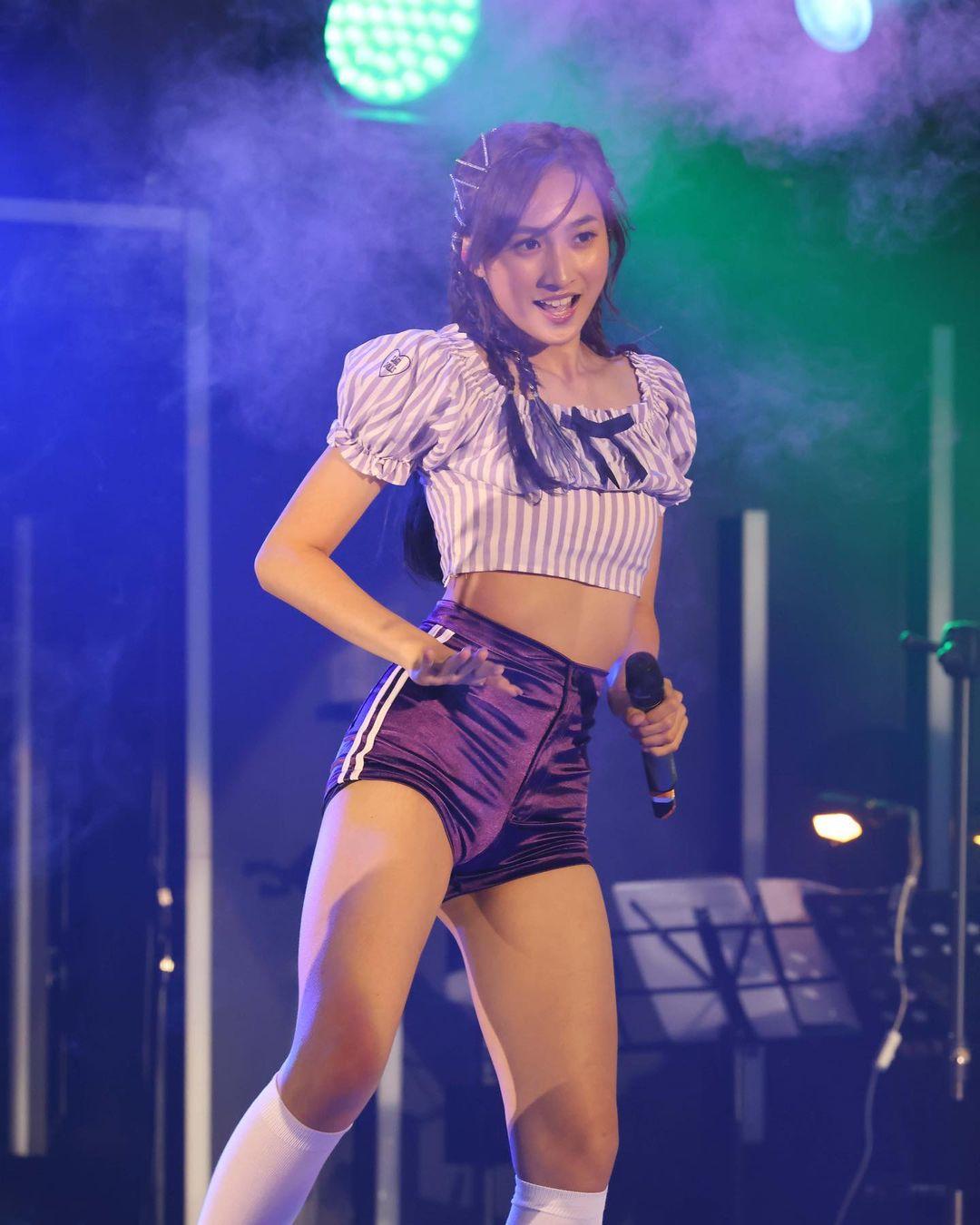 鍾柔美Yumi身高1.69cm。(鍾柔美Yumi IG)